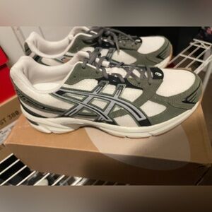 Asics Gel-1130 Pale Oak and Mantle Green Sneakers